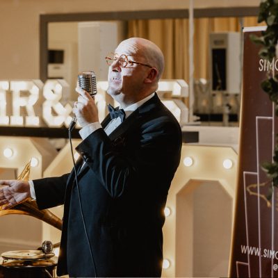 Simon Partridge – The Vintage Singer